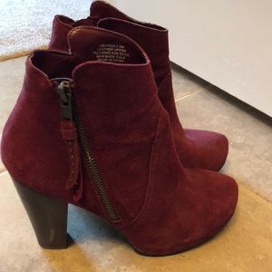 Steve Madden Boots
